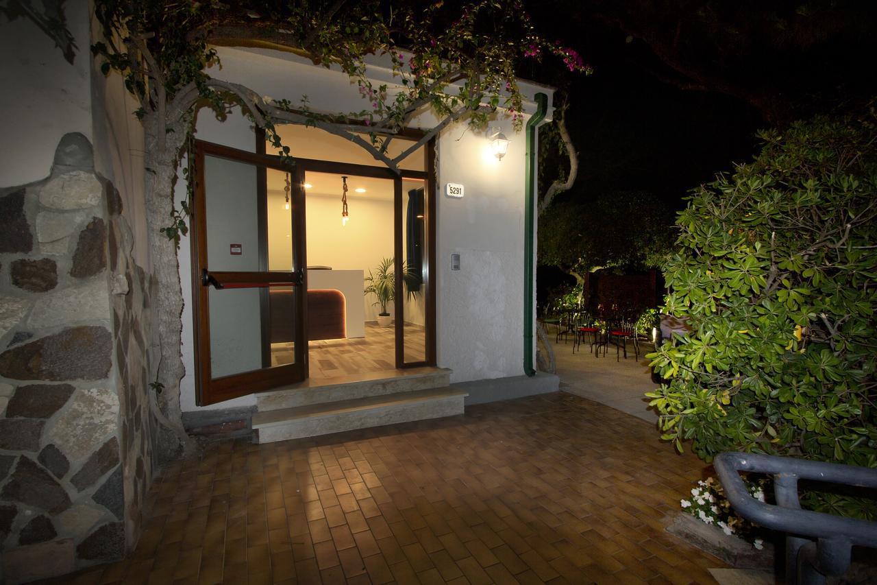 Hotel Rio Claro Fondi Extérieur photo
